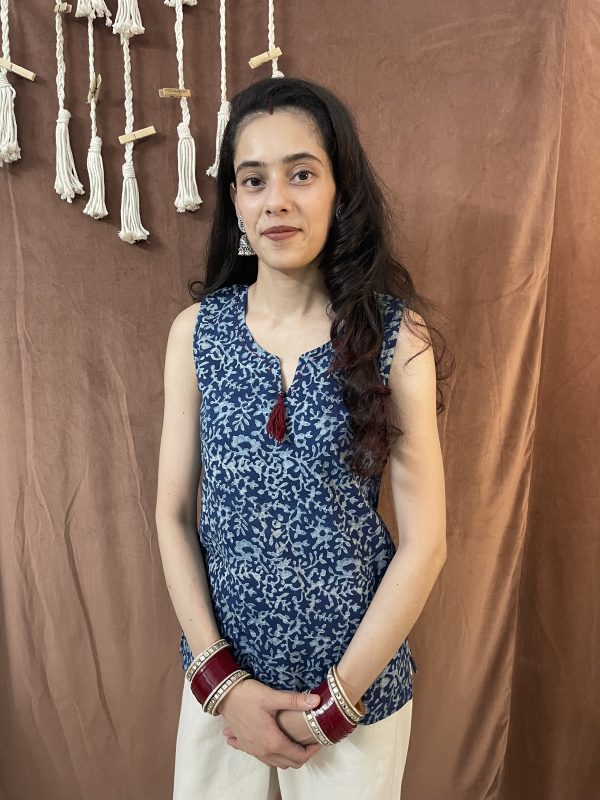 Handcrafted Sleeveless Cotton Kurti - 1