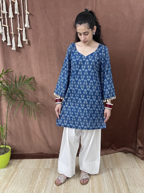 Indigo Handcrafted Farshi Suit - Haute Kaari Nazakat Collection